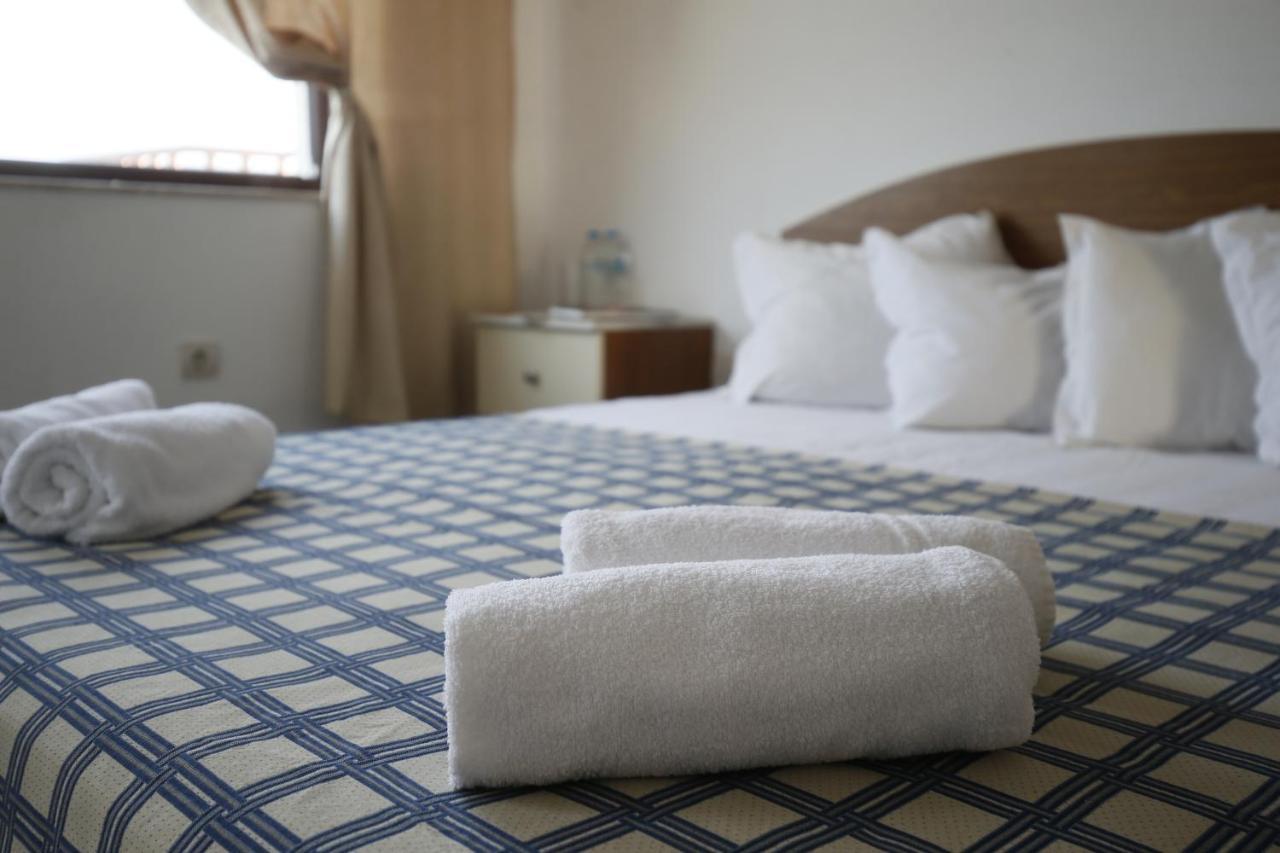 Hotel Corona Sveti Vlas Ngoại thất bức ảnh