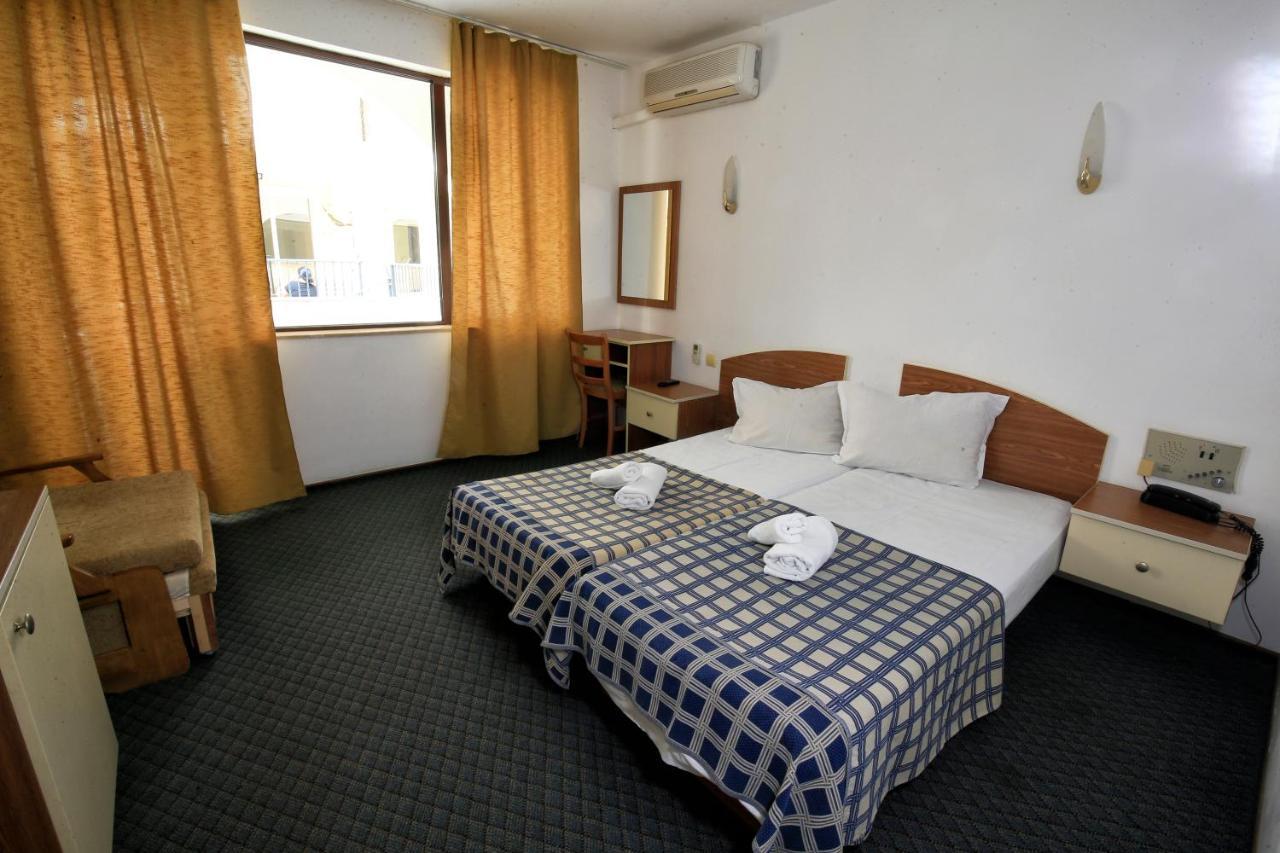 Hotel Corona Sveti Vlas Ngoại thất bức ảnh