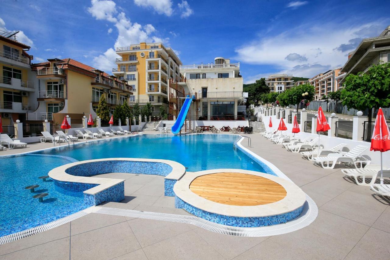 Hotel Corona Sveti Vlas Ngoại thất bức ảnh