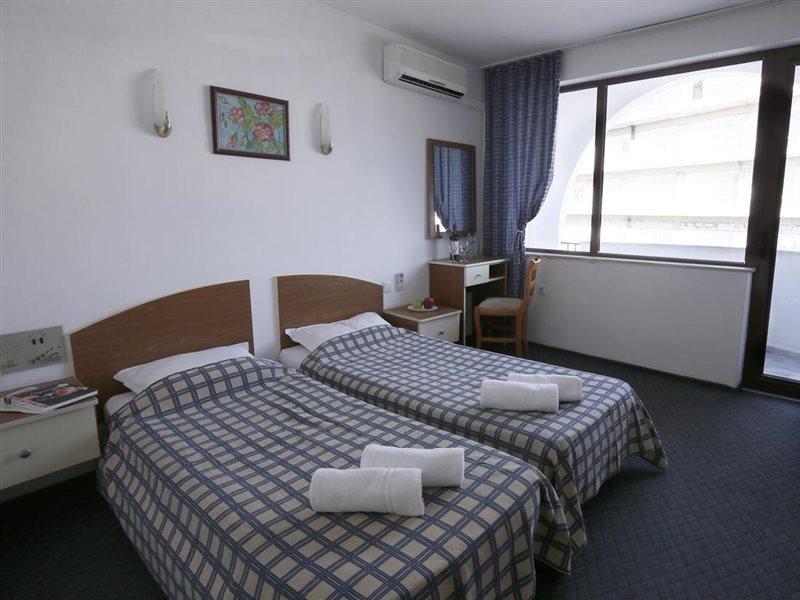 Hotel Corona Sveti Vlas Ngoại thất bức ảnh