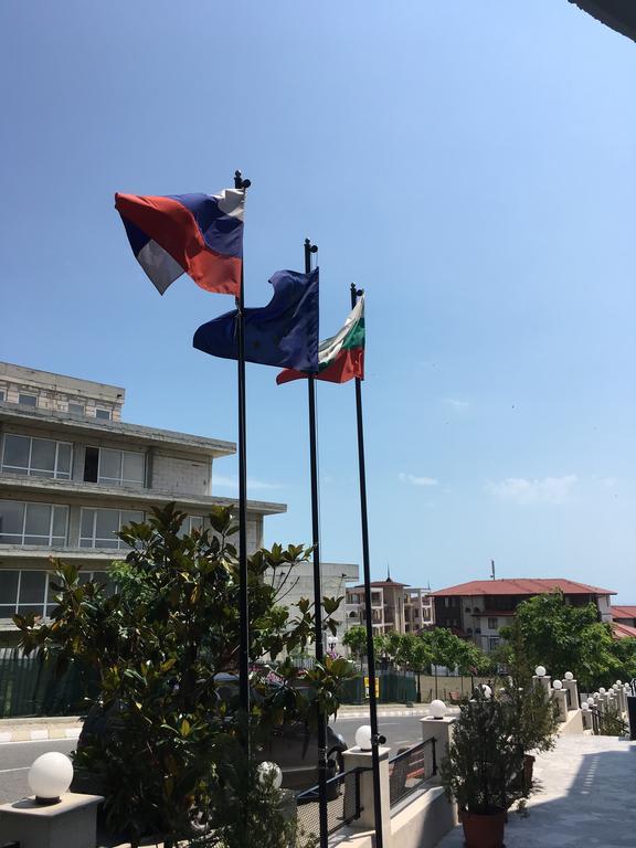 Hotel Corona Sveti Vlas Ngoại thất bức ảnh