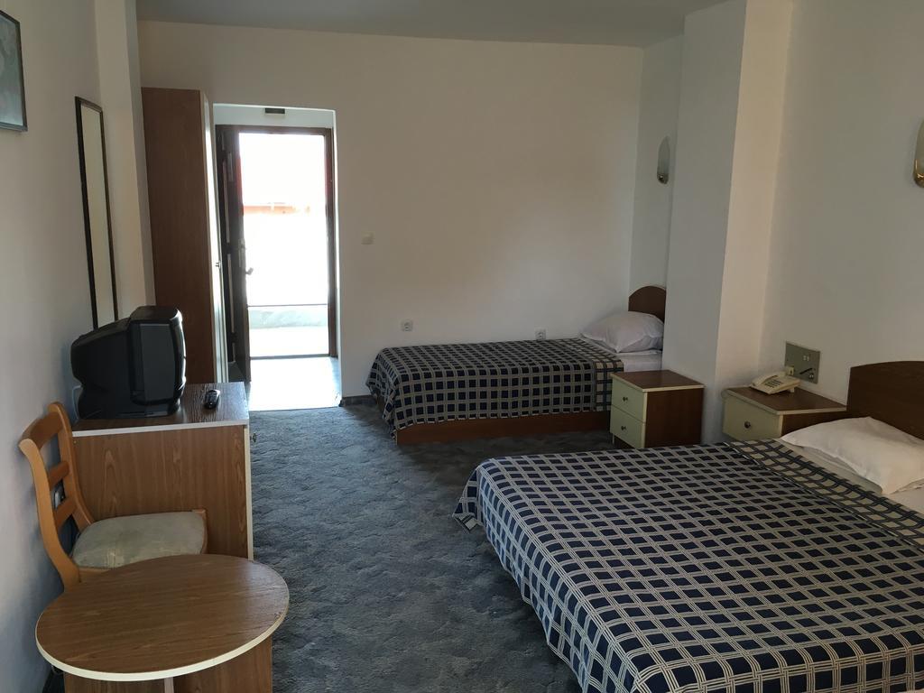 Hotel Corona Sveti Vlas Ngoại thất bức ảnh
