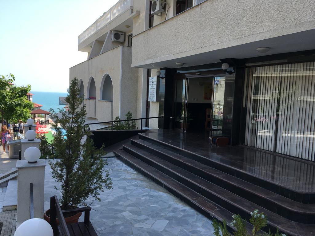 Hotel Corona Sveti Vlas Ngoại thất bức ảnh