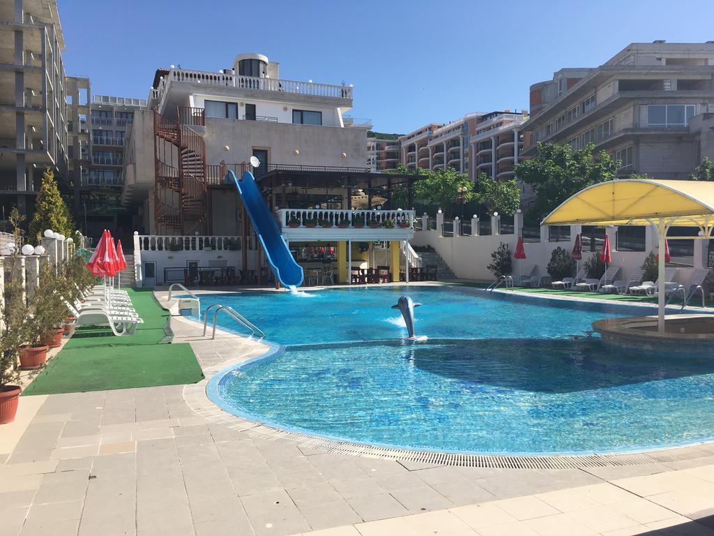 Hotel Corona Sveti Vlas Ngoại thất bức ảnh